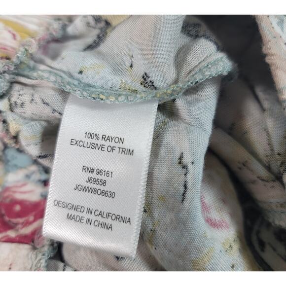 BePop Pink Blue Abstract Print Pull On Shorts Small Lightweight Pleated Front - Picture 5 of 5